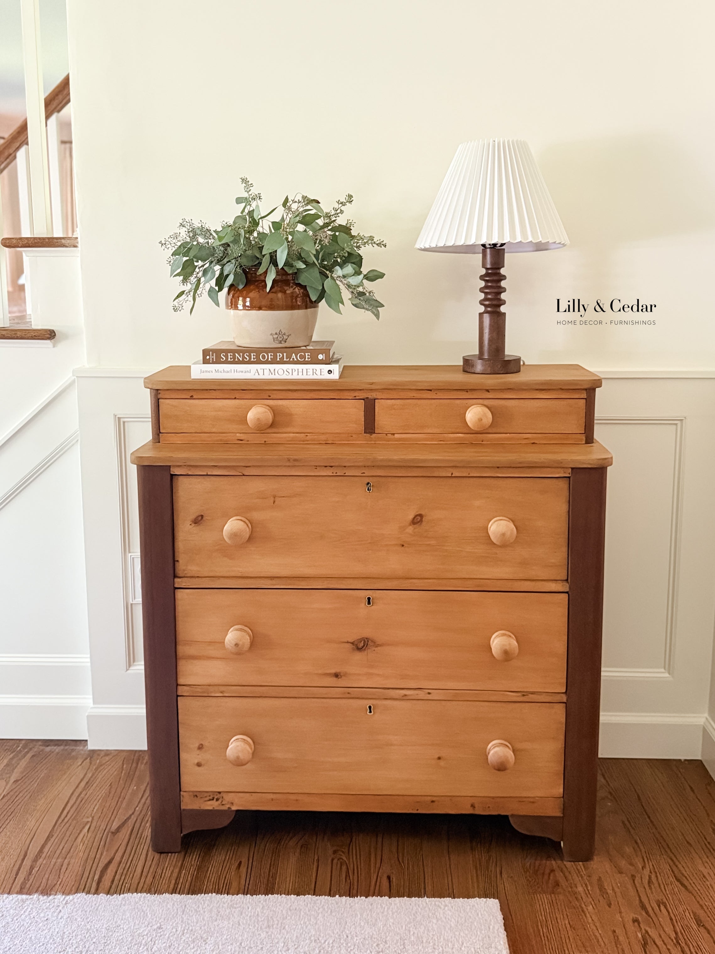Late 19th-Century Step-Back Dresser in Restored Two-Tone Wood