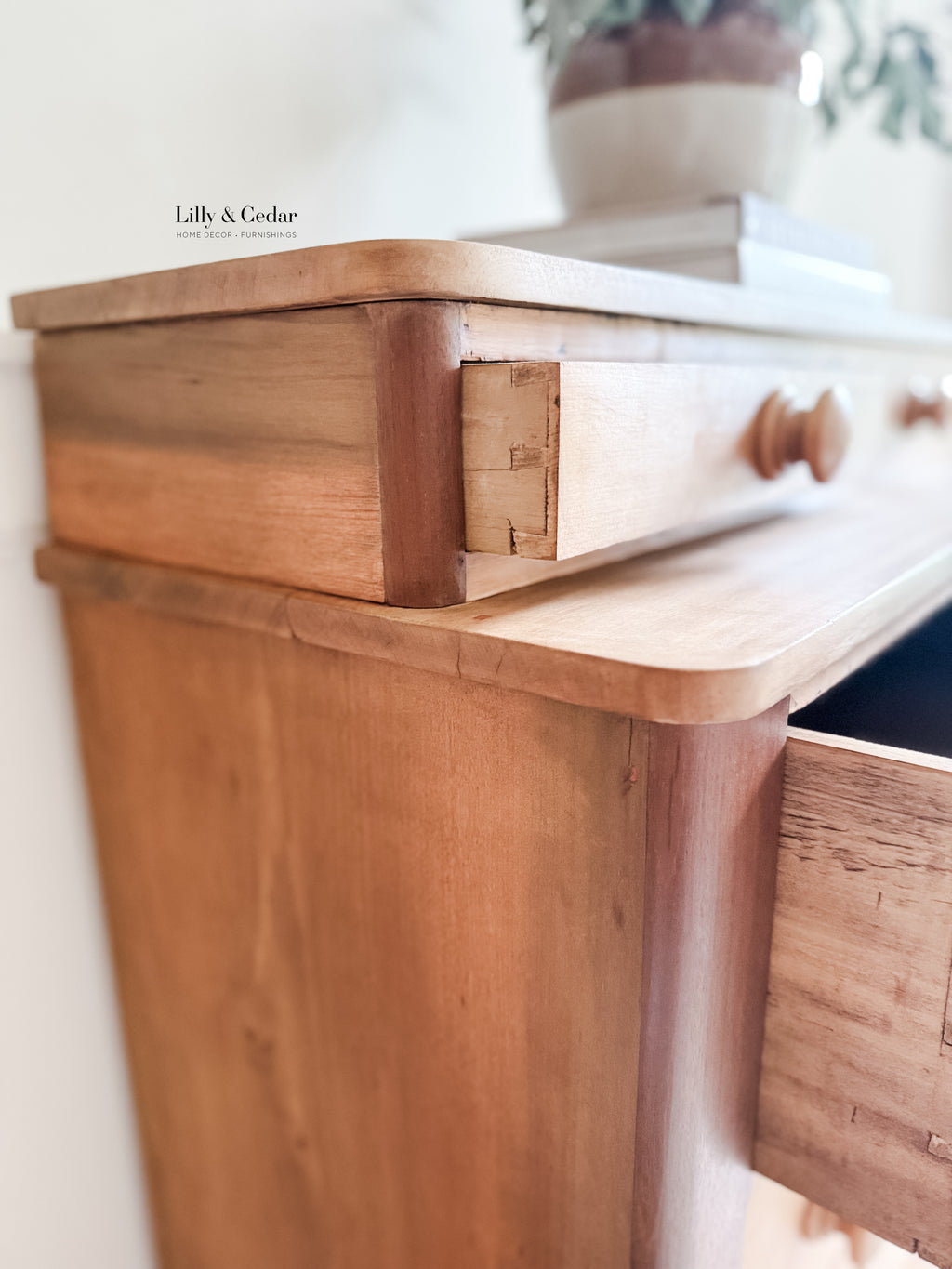 Late 19th-Century Step-Back Dresser in Restored Two-Tone Wood